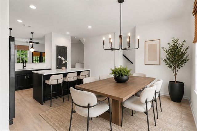 3635 Chattahoochee Summit Drive SE 14, Atlanta, GA 30339