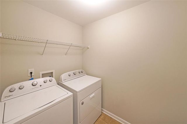 2062 Lakeshore Overlook Drive NW, Kennesaw, GA 30152