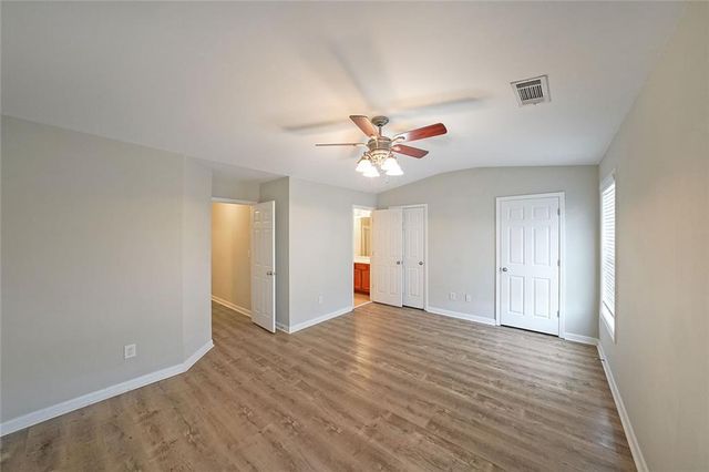 2062 Lakeshore Overlook Drive NW, Kennesaw, GA 30152