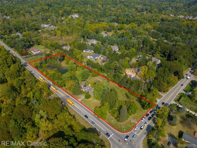 19150 Beck Road, Northville Township, MI 48167