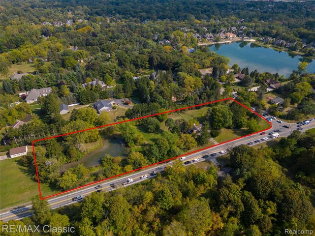 19150 Beck Road, Northville Township, MI 48167