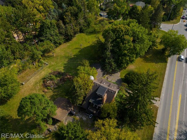 19150 Beck Road, Northville Township, MI 48167