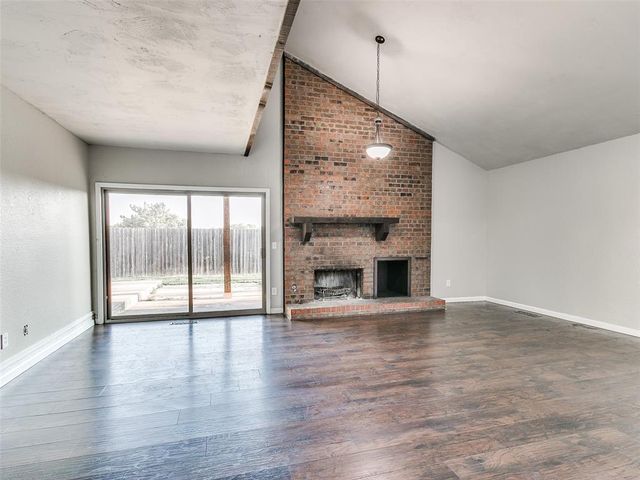 6713 Bayberry Drive, Oklahoma City, OK 73162