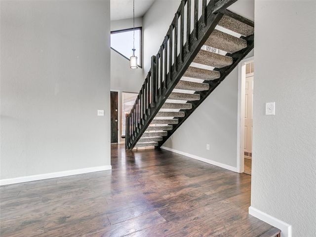 6713 Bayberry Drive, Oklahoma City, OK 73162