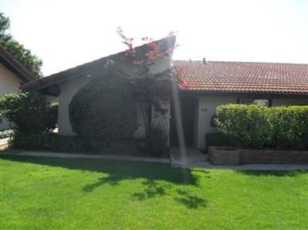 Image 1 of property listing at 317 W Sierra Avenue # 118, Fresno, CA 93704