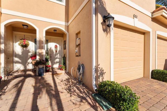 651 SW Glen Crest Way 2, Stuart, FL 34997