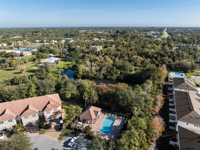 651 SW Glen Crest Way 2, Stuart, FL 34997
