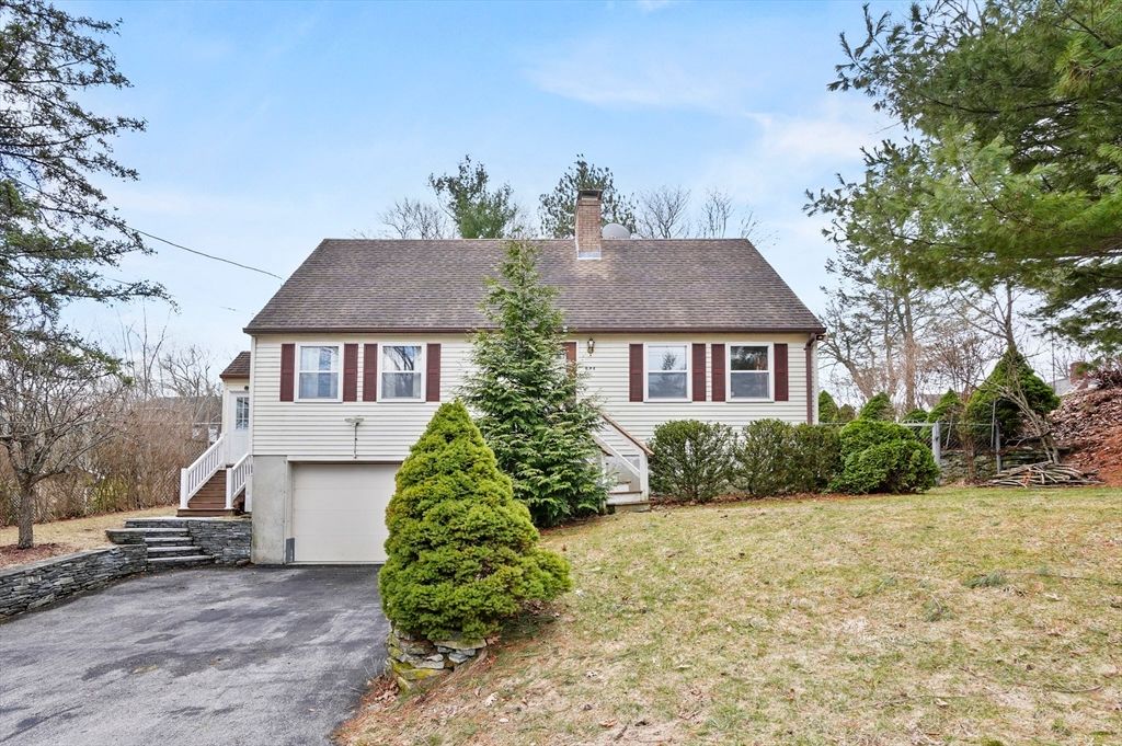 1 Sierra Street, Worcester, MA 01602