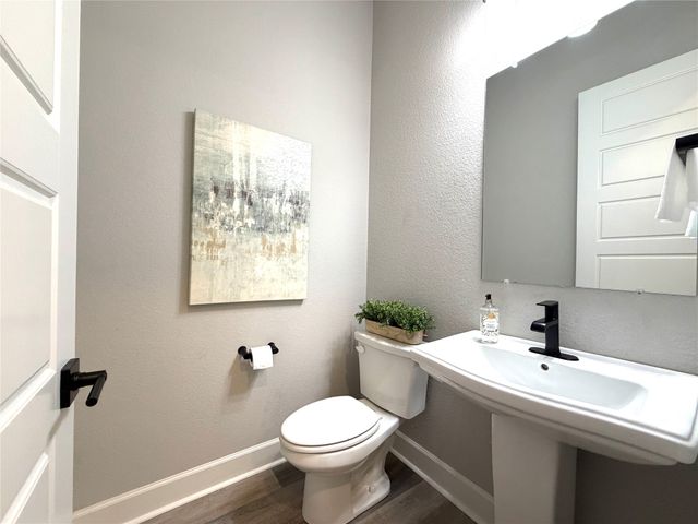 3417 Rosebud Park Lane, Dallas, TX 75229