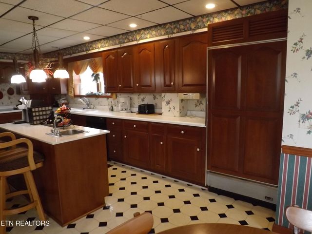 1031 Shawanee Rd, Harrogate, TN 37752