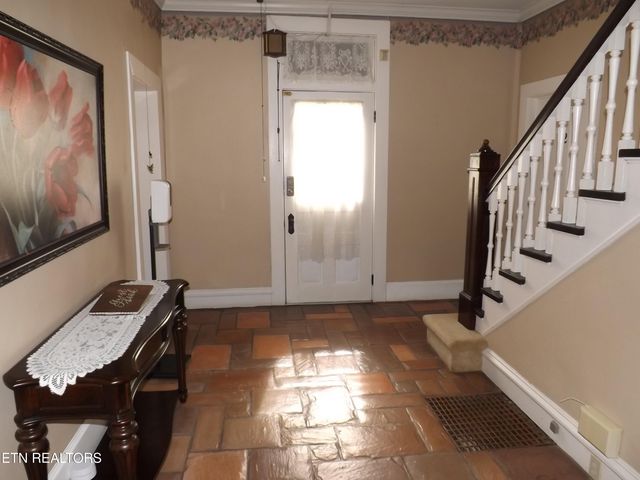 1031 Shawanee Rd, Harrogate, TN 37752