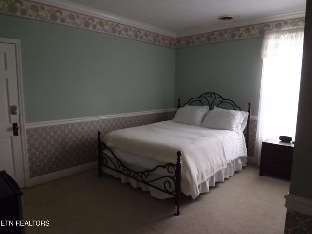 1031 Shawanee Rd, Harrogate, TN 37752