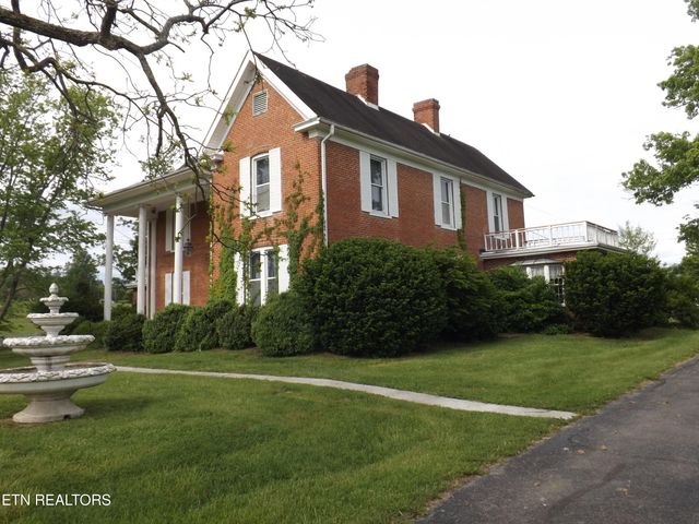 1031 Shawanee Rd, Harrogate, TN 37752