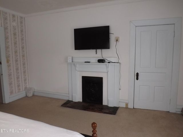 1031 Shawanee Rd, Harrogate, TN 37752