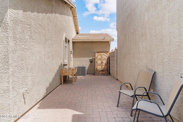 5341 E HILTON Avenue, Mesa, AZ 85206