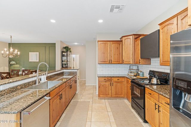 5341 E HILTON Avenue, Mesa, AZ 85206
