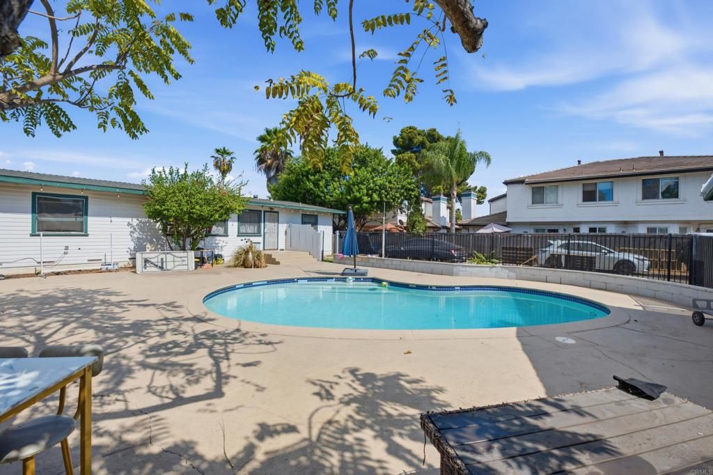1045 N Escondido Boulevard, Escondido, CA 92026 — photo 2