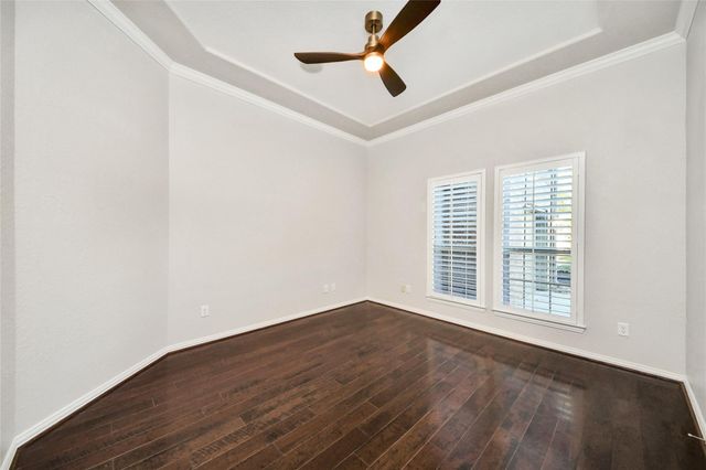 7 Dunwood Springs Court, Shenandoah, TX 77381