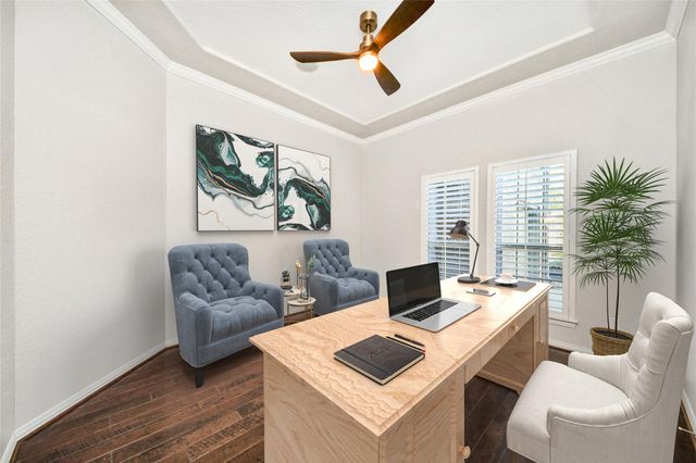 7 Dunwood Springs Court, Shenandoah, TX 77381