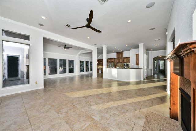 7 Dunwood Springs Court, Shenandoah, TX 77381