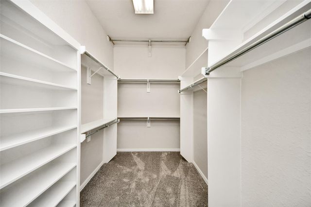 7 Dunwood Springs Court, Shenandoah, TX 77381