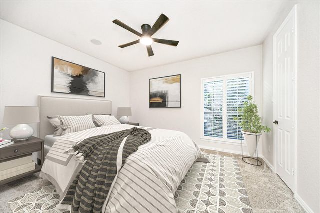 7 Dunwood Springs Court, Shenandoah, TX 77381