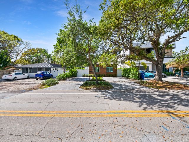 1508 NE 6th Street, Fort Lauderdale, FL 33304
