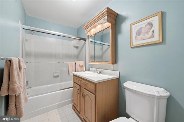 25404 FROSTY MEADOW LN, Aldie, VA 20105