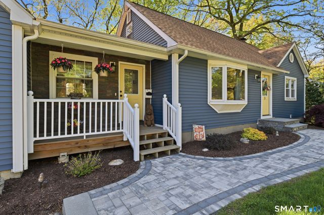 9 Overhill Road, Enfield, CT 06082