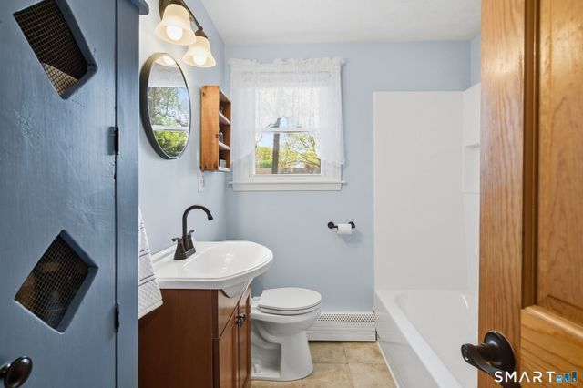 9 Overhill Road, Enfield, CT 06082