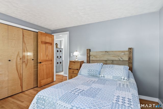 9 Overhill Road, Enfield, CT 06082