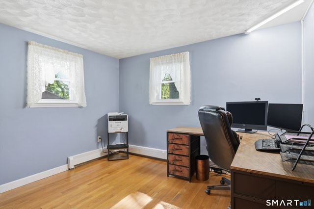 9 Overhill Road, Enfield, CT 06082