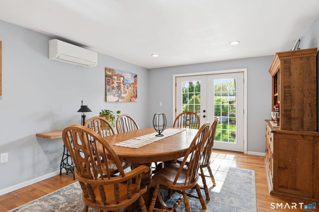 9 Overhill Road, Enfield, CT 06082
