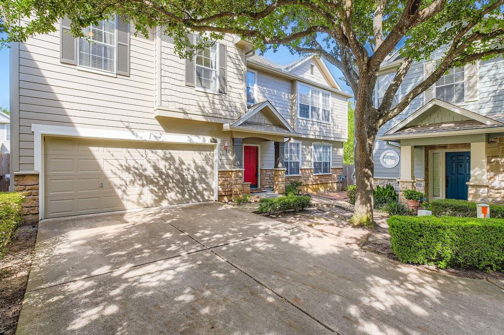 8518 Cahill DR 20, Austin, TX 78729