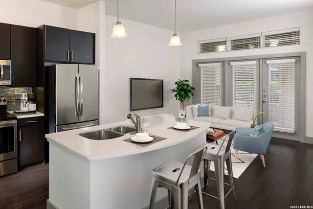3939 W Alabama St # 2-438, Houston, TX 77027