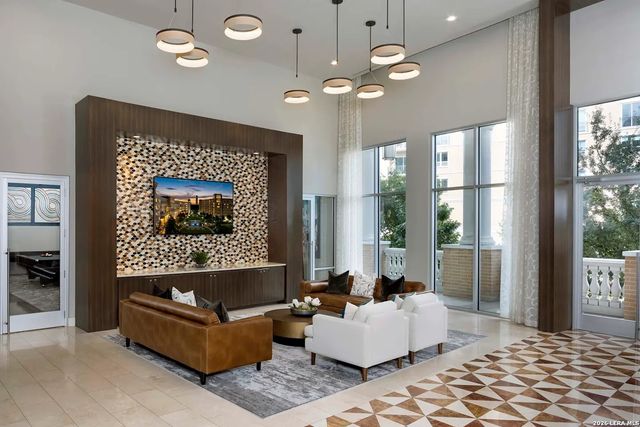 3939 W Alabama St # 2-438, Houston, TX 77027