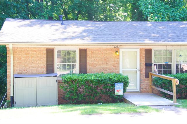 4631 Highlake Drive, Charlotte, NC 28215