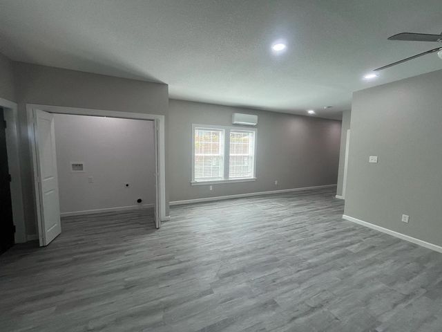 6272 Adelbert Drive 102, Fort Worth, TX 76135