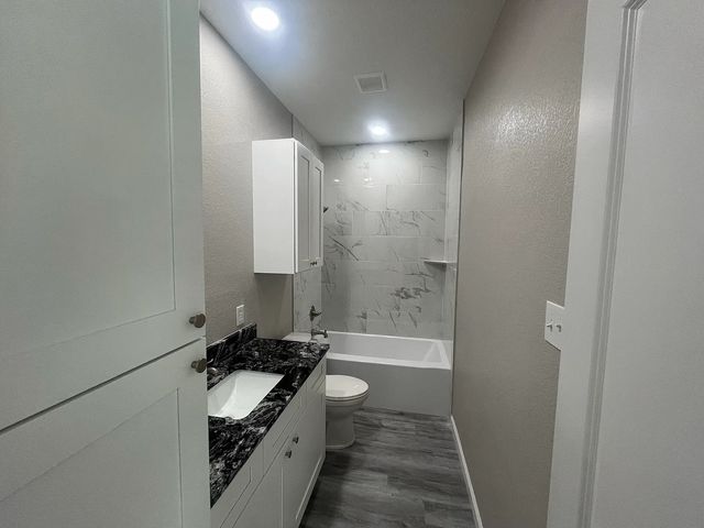 6272 Adelbert Drive 102, Fort Worth, TX 76135