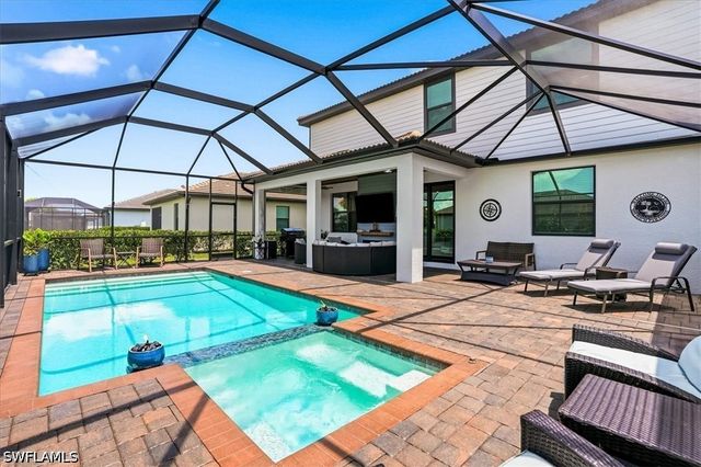18656 Ives DR, Estero, FL 33928