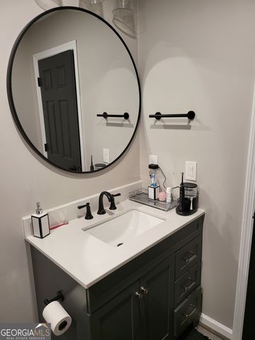 7036 Somerset Circle, Alpharetta, GA 30004