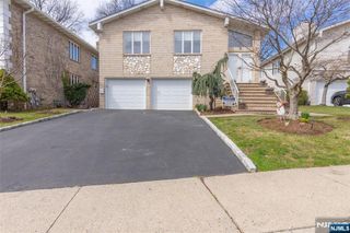 6 Livi Court 1, Elmwood Park, NJ 07407