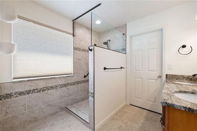 7045 Trellis Court, Alpharetta, GA 30004