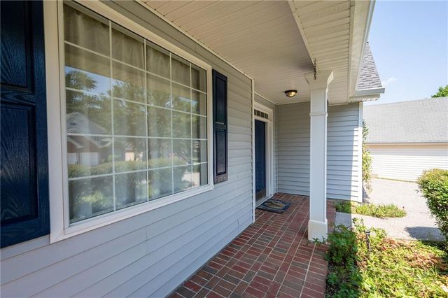 7045 Trellis Court, Alpharetta, GA 30004