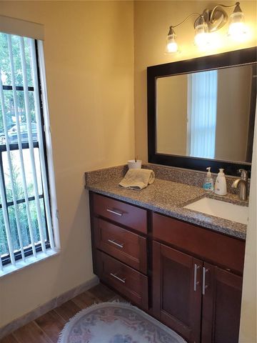 100 WATER OAK WAY, Oldsmar, FL 34677