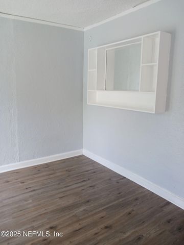60 E 54TH Street, Jacksonville, FL 32208