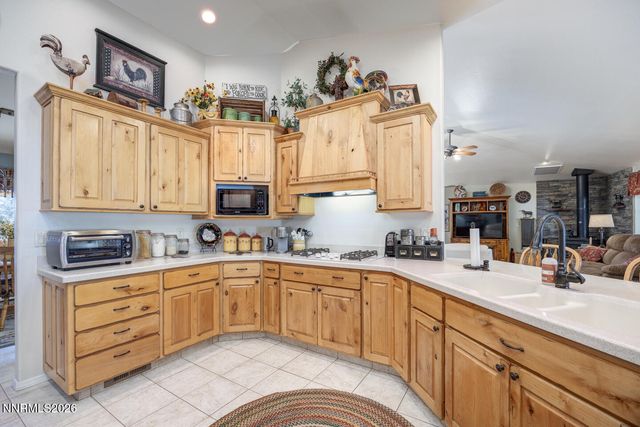 1972 Strasdin Lane, Fallon, NV 89406