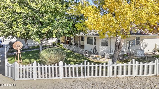 1972 Strasdin Lane, Fallon, NV 89406