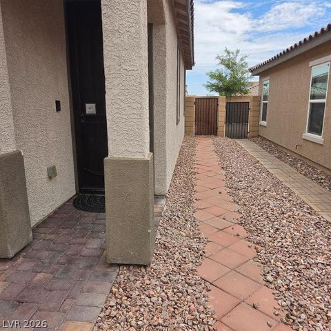 8852 West Quarterhorse Lane, Las Vegas, NV 89148
