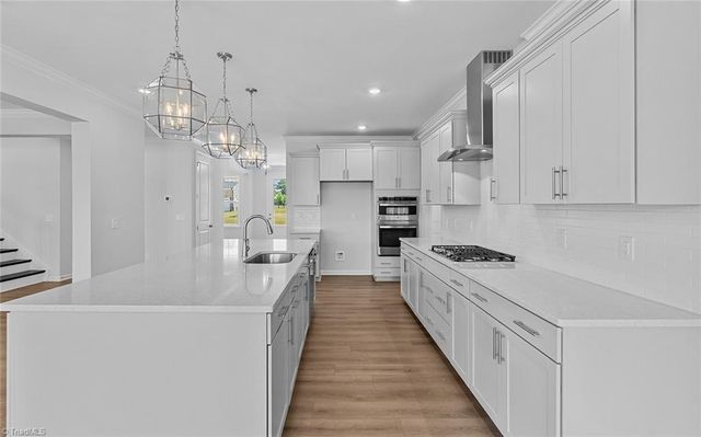 8504 Lemur Lane, Summerfield, NC 27358